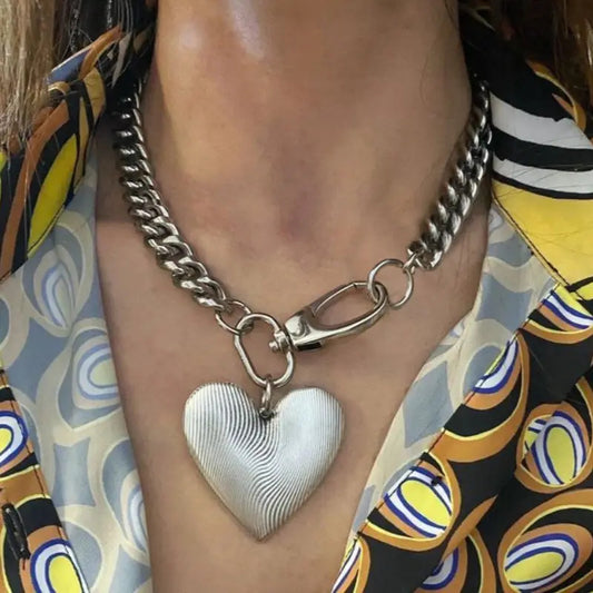 Cool Clavicle Necklace