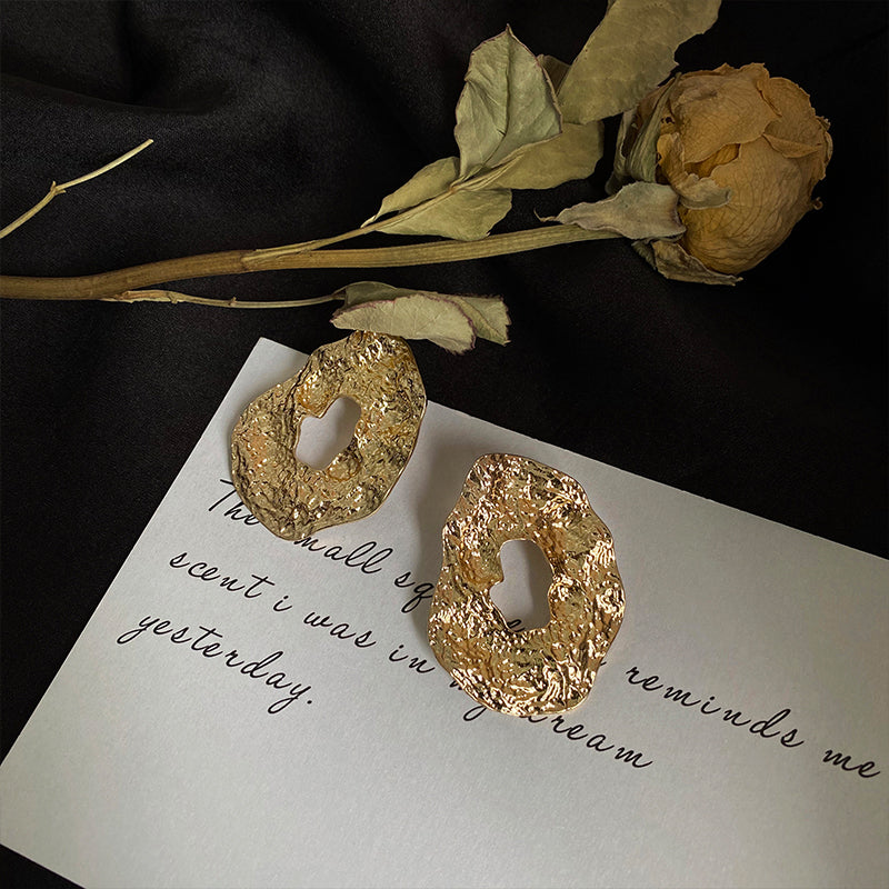 Hollow metal earrings