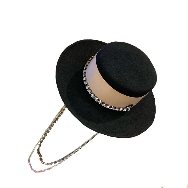 Flat brim woolen hat