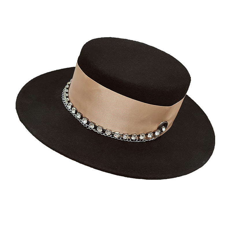 Flat brim woolen hat