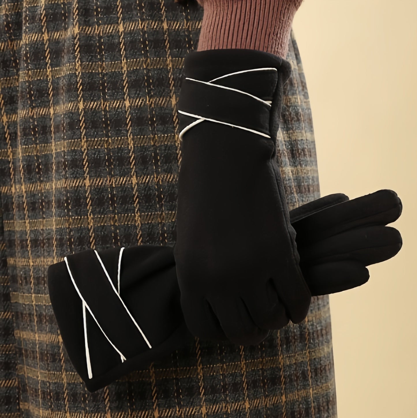 Ivory Velvet Touch Screen Gloves