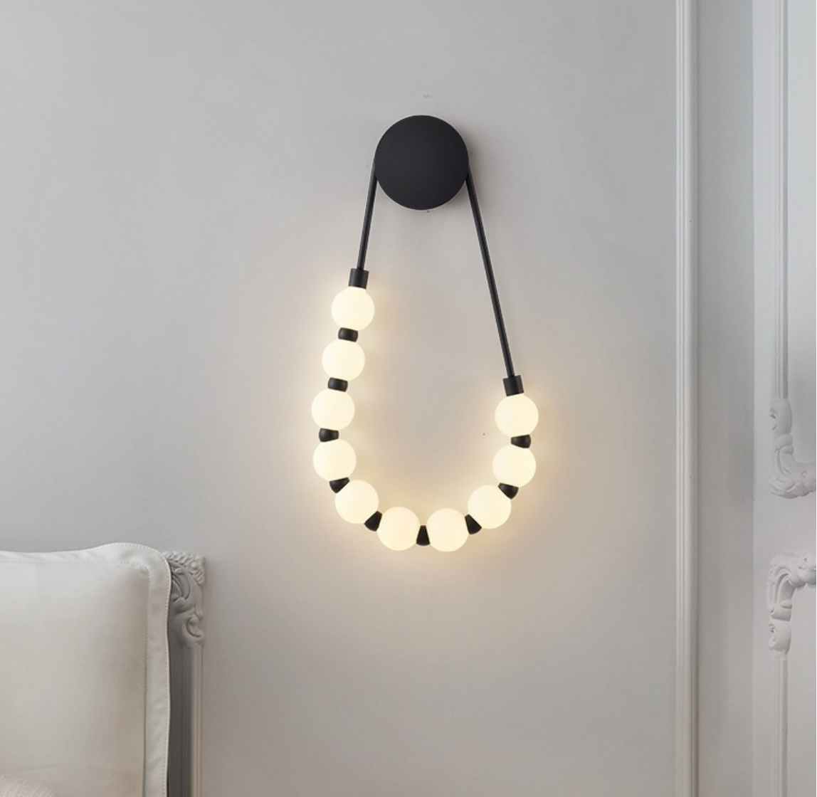 Luxury Pearl Necklace Wall Lamp, Creative High-End Sconce, Modern Nordic Ball Wall Light, Aesthetic Decorative Lighting, Minimalist Glass Globe Sconce, Artistic Bedroom Light